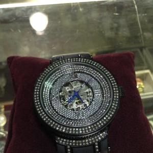 Meet your Posher, Donnie